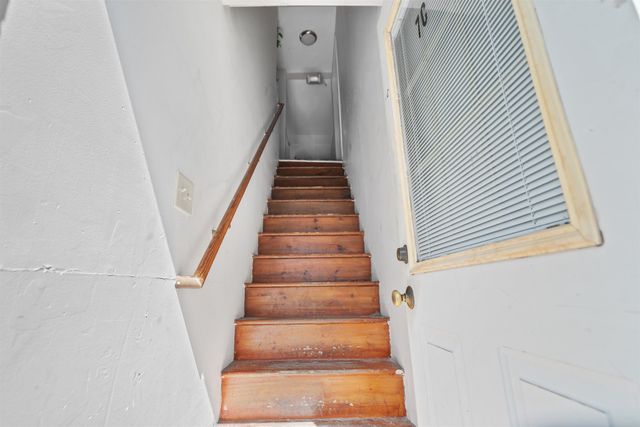 7 Saint John Street, Dover, NH 03820