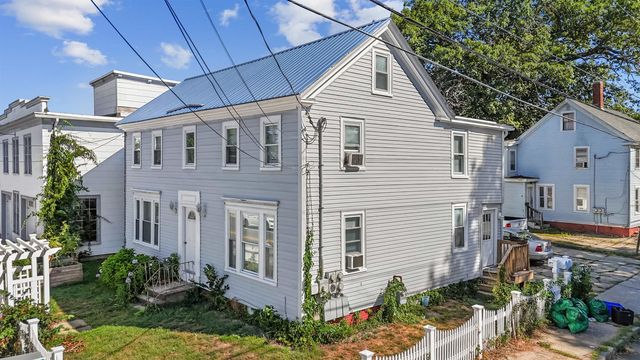 7 Saint John Street, Dover, NH 03820