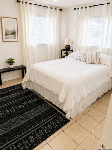 144 W Villaret Blvd Unit 156, San Antonio, TX 78221