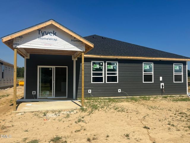 613 Chestnut Oak Lane, Lillington, NC 27546