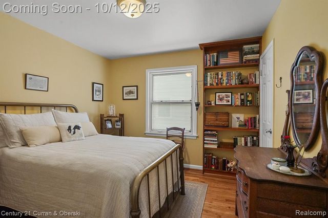 3152 Parker Drive, Royal Oak, MI 48073