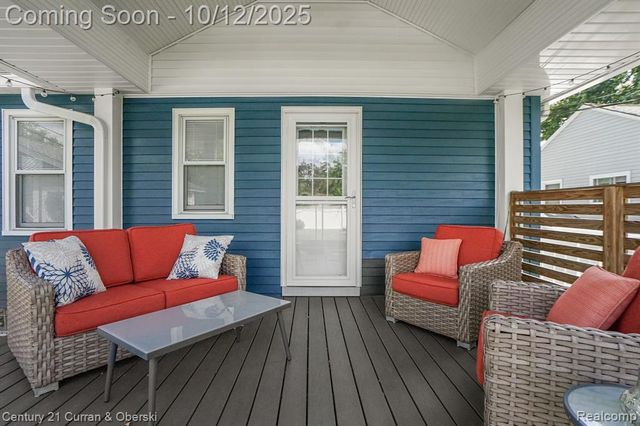 3152 Parker Drive, Royal Oak, MI 48073