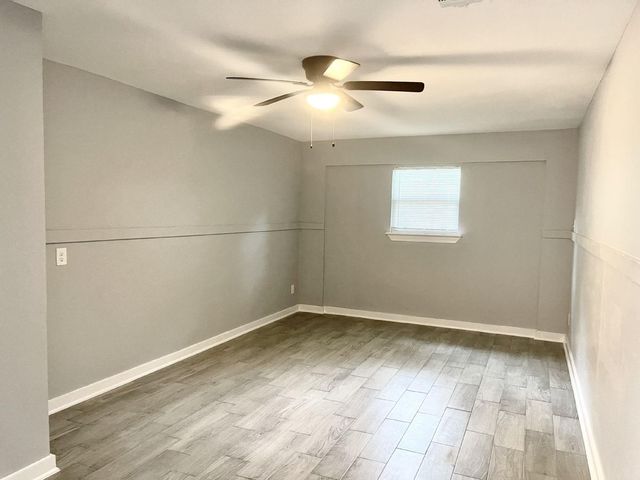 9898 Arbor Oak, Willis, TX 77318
