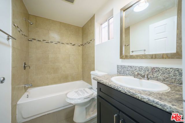 10952 S Wilmington Avenue, Los Angeles, CA 90059