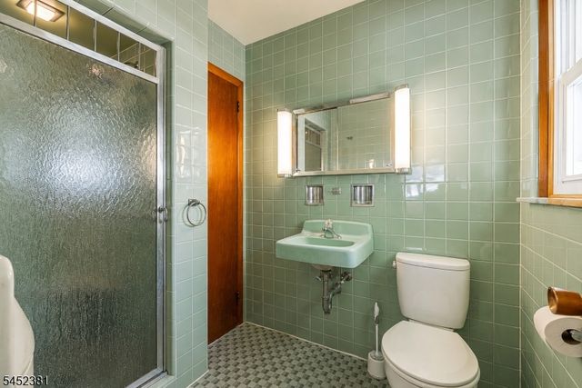 181 Princeton Ave, Rahway City, NJ 07065