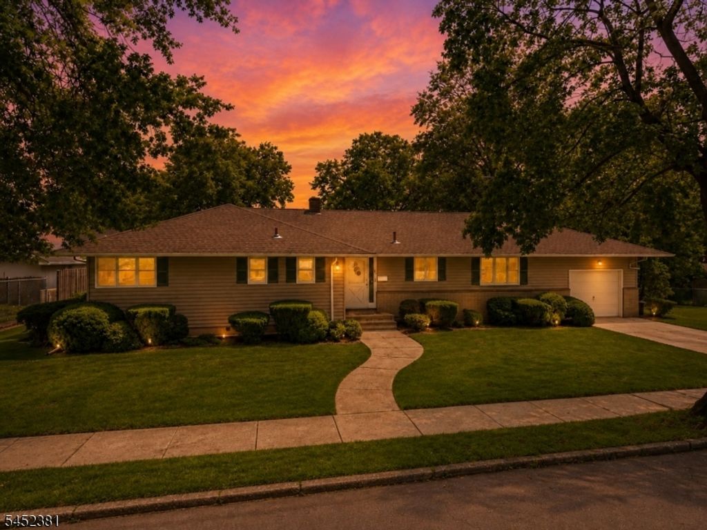 181 Princeton Ave, Rahway City, NJ 07065