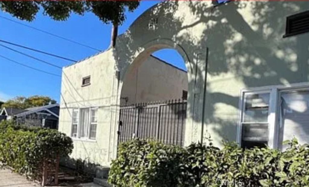 551 W 10th 10, Long Beach, CA 90813