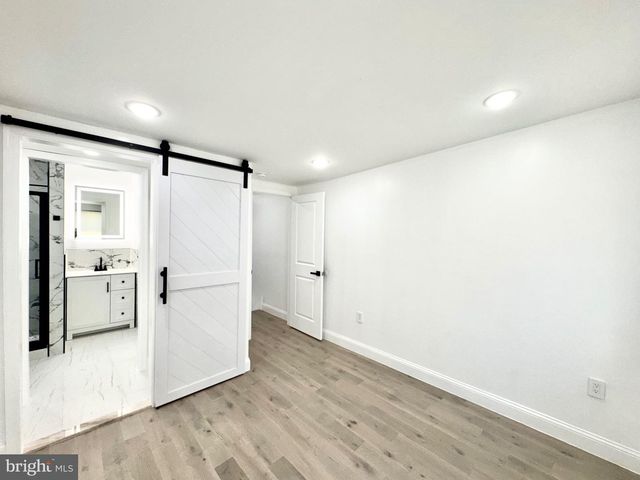 915 CANTRELL ST, Philadelphia, PA 19148