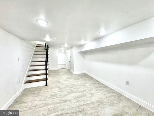 915 CANTRELL ST, Philadelphia, PA 19148