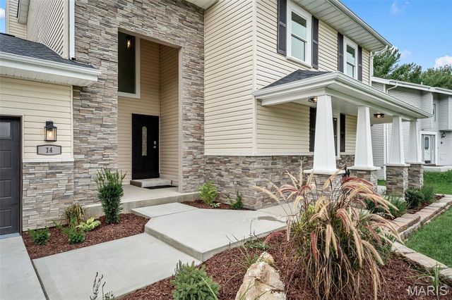 14 Bayside Court, Lake St Louis, MO 63367