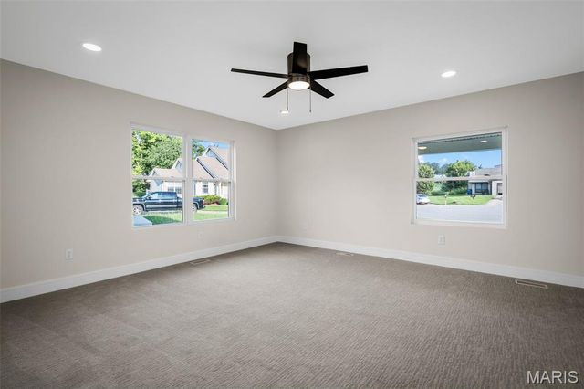 14 Bayside Court, Lake St Louis, MO 63367