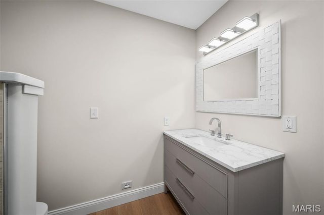 14 Bayside Court, Lake St Louis, MO 63367