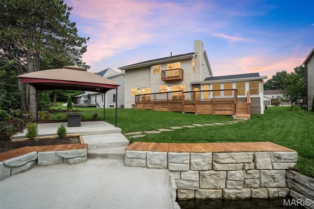 14 Bayside Court, Lake St Louis, MO 63367