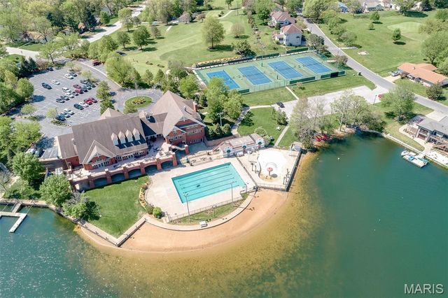 14 Bayside Court, Lake St Louis, MO 63367