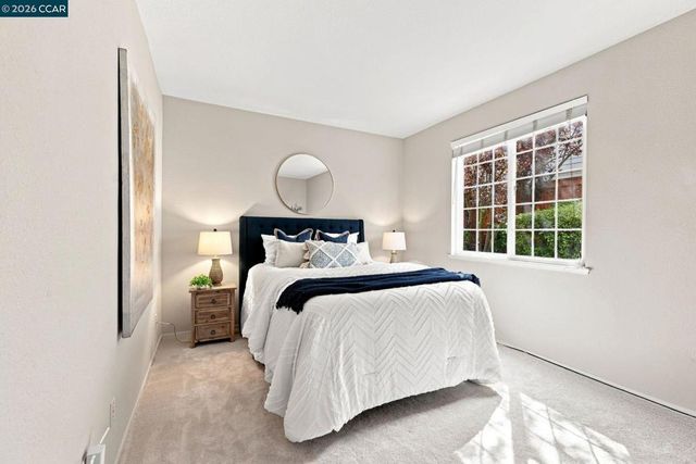 308 Ahwanee Lane, Clayton, CA 94517