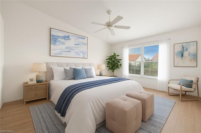 347 MELROSE PL # 19, Naples, FL 34104