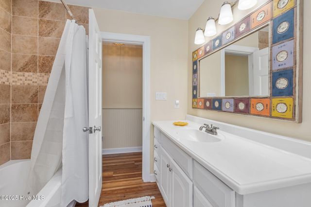 3905 Ocean Drive, Emerald Isle, NC 28594