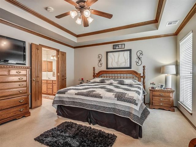 509 S Santa Fe Avenue 152, Edmond, OK 73003