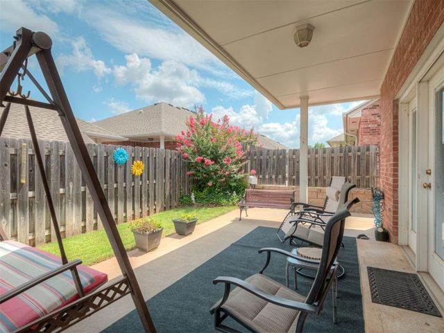 509 S Santa Fe Avenue 152, Edmond, OK 73003