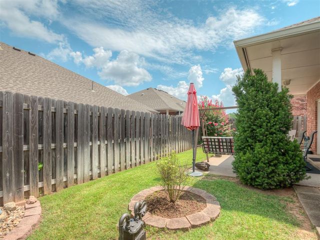 509 S Santa Fe Avenue 152, Edmond, OK 73003