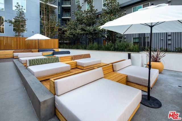 1120 W 6th Street 2146, Los Angeles, CA 90017