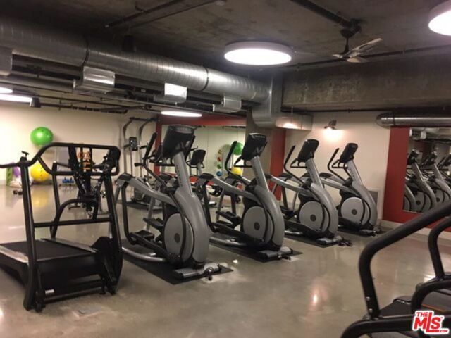 1120 W 6th Street 2146, Los Angeles, CA 90017