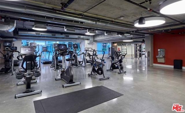 1120 W 6th Street 2146, Los Angeles, CA 90017