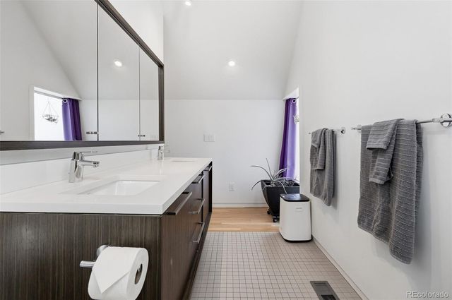 2516 N Clarkson Street, Denver, CO 80205