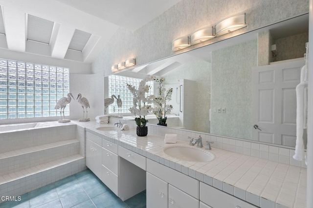 2150 Napoli Drive, Oxnard, CA 93035