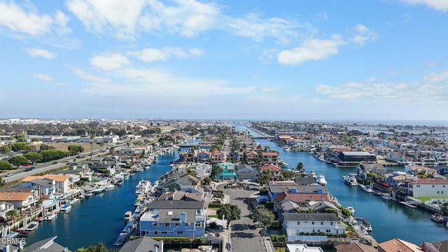 2150 Napoli Drive, Oxnard, CA 93035