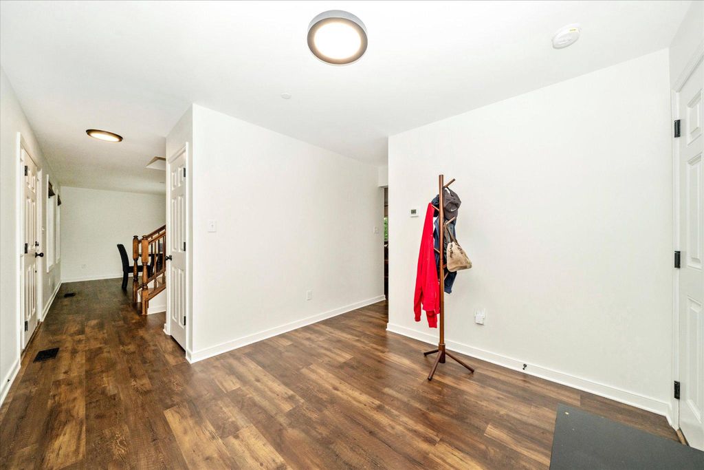Image 24 of property listing at 5120 WIGVILLE RD, Thurmont, MD 21788