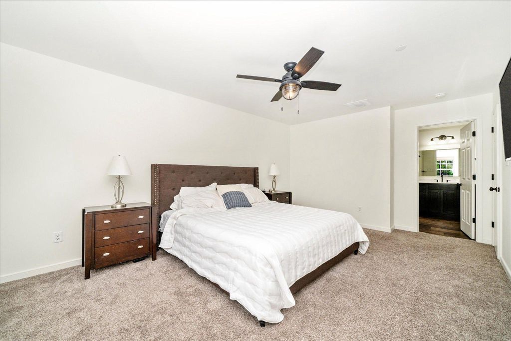 Image 28 of property listing at 5120 WIGVILLE RD, Thurmont, MD 21788