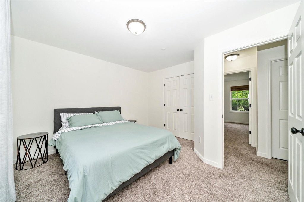 Image 32 of property listing at 5120 WIGVILLE RD, Thurmont, MD 21788