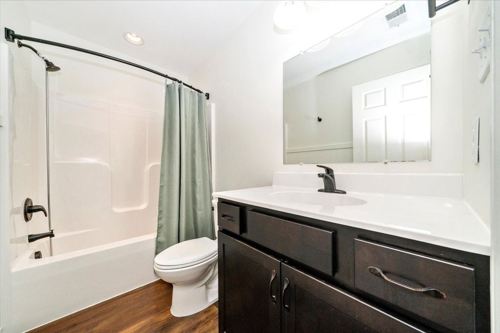 Image 34 of property listing at 5120 WIGVILLE RD, Thurmont, MD 21788