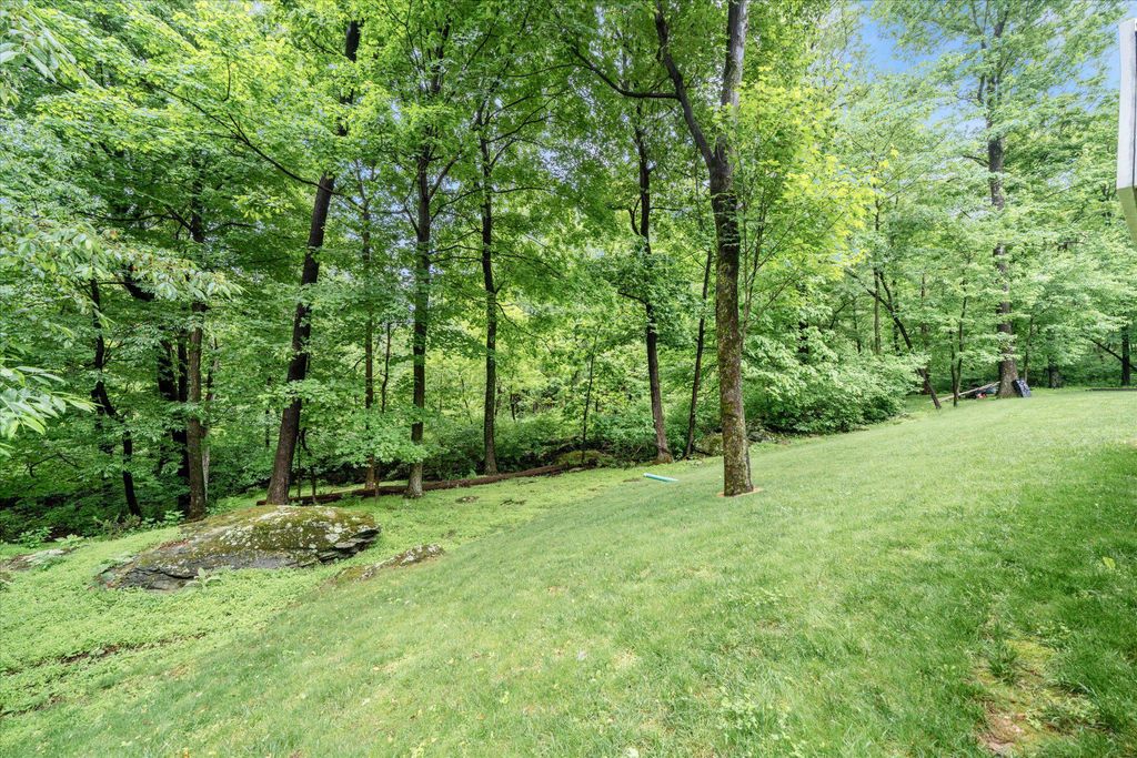 Image 51 of property listing at 5120 WIGVILLE RD, Thurmont, MD 21788