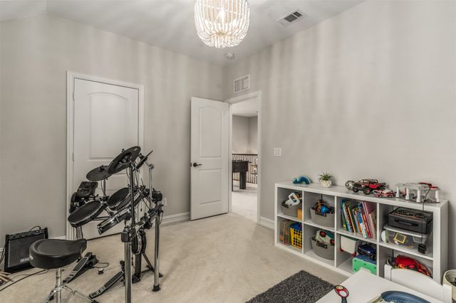 2225 Olivia Lane, Little Elm, TX 75068