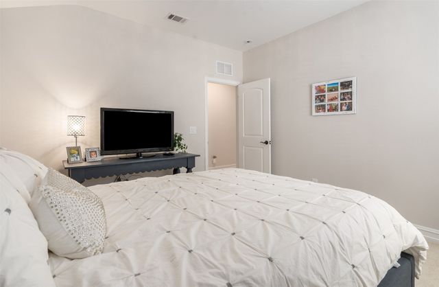 2225 Olivia Lane, Little Elm, TX 75068