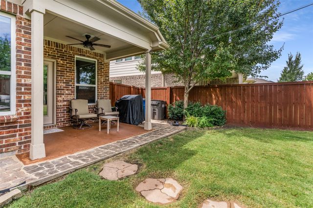 2225 Olivia Lane, Little Elm, TX 75068