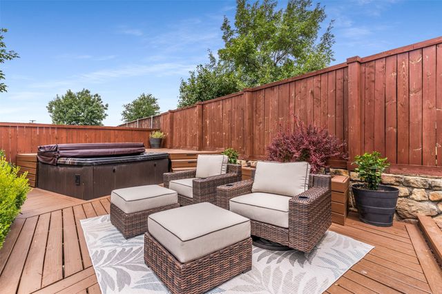 2225 Olivia Lane, Little Elm, TX 75068