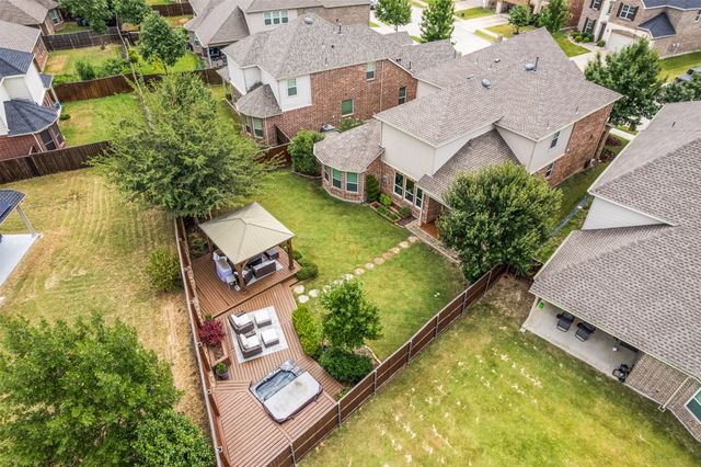 2225 Olivia Lane, Little Elm, TX 75068