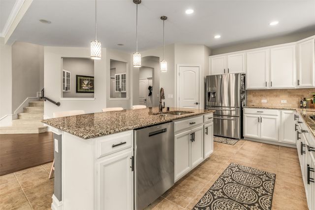 2225 Olivia Lane, Little Elm, TX 75068