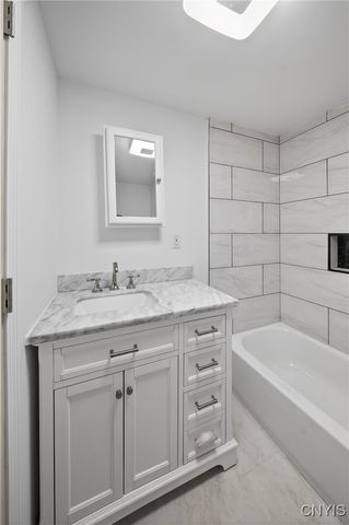 5632 West Circle Drive, Cicero, NY 13039