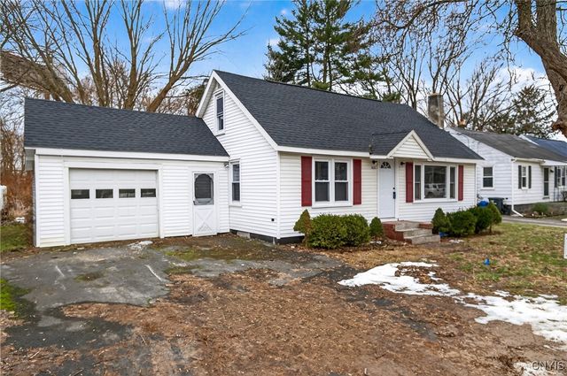 5632 West Circle Drive, Cicero, NY 13039