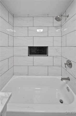 5632 West Circle Drive, Cicero, NY 13039