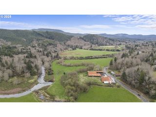 -1 LEWIS AND CLARK Rd, Astoria, OR 97103