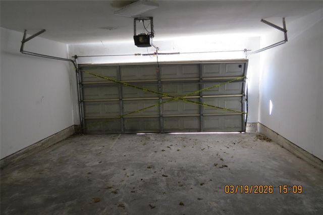 6527 Gladewell Drive, Houston, TX 77072