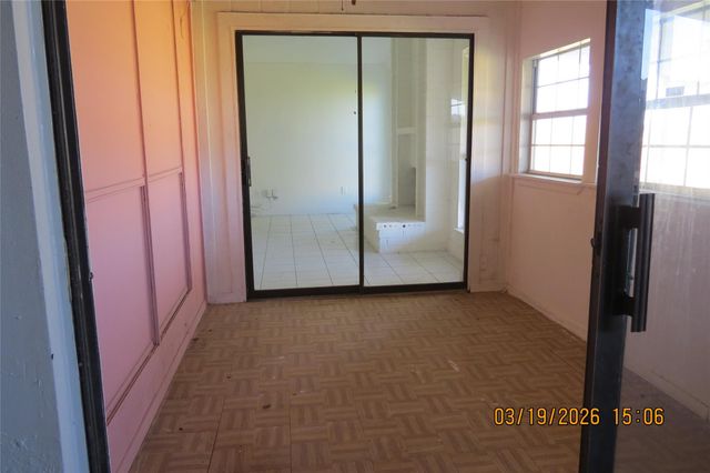 6527 Gladewell Drive, Houston, TX 77072