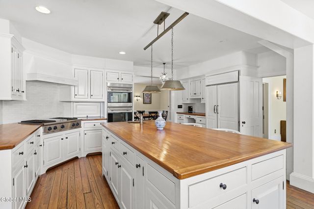 1167 Middleline Road, Milton, NY 12020