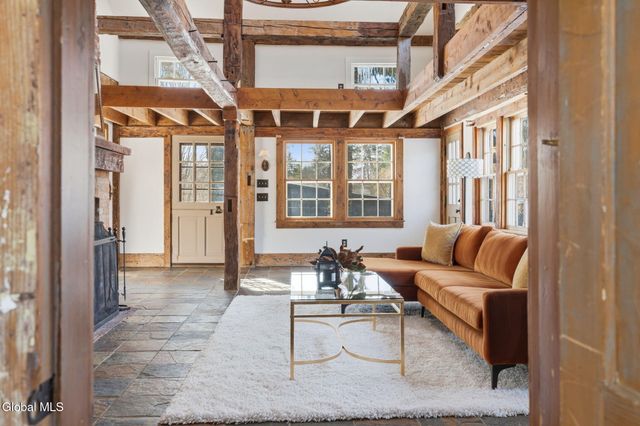 1167 Middleline Road, Milton, NY 12020