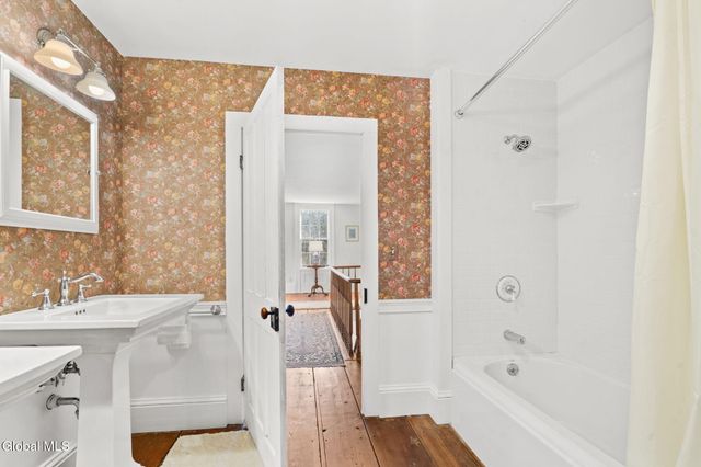 1167 Middleline Road, Milton, NY 12020